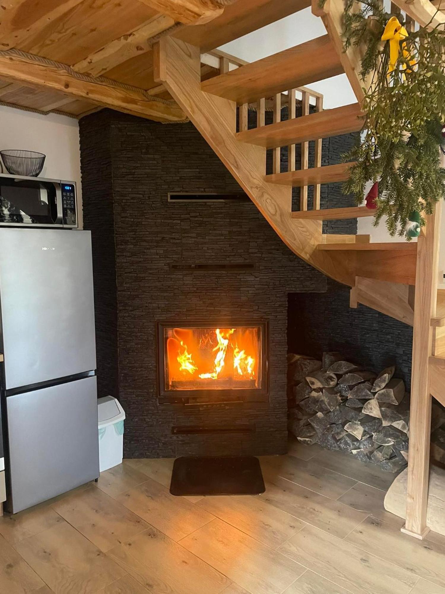 Jaskowa Chata Bieszczady Apartament Z Basenem Baligrod Luaran gambar